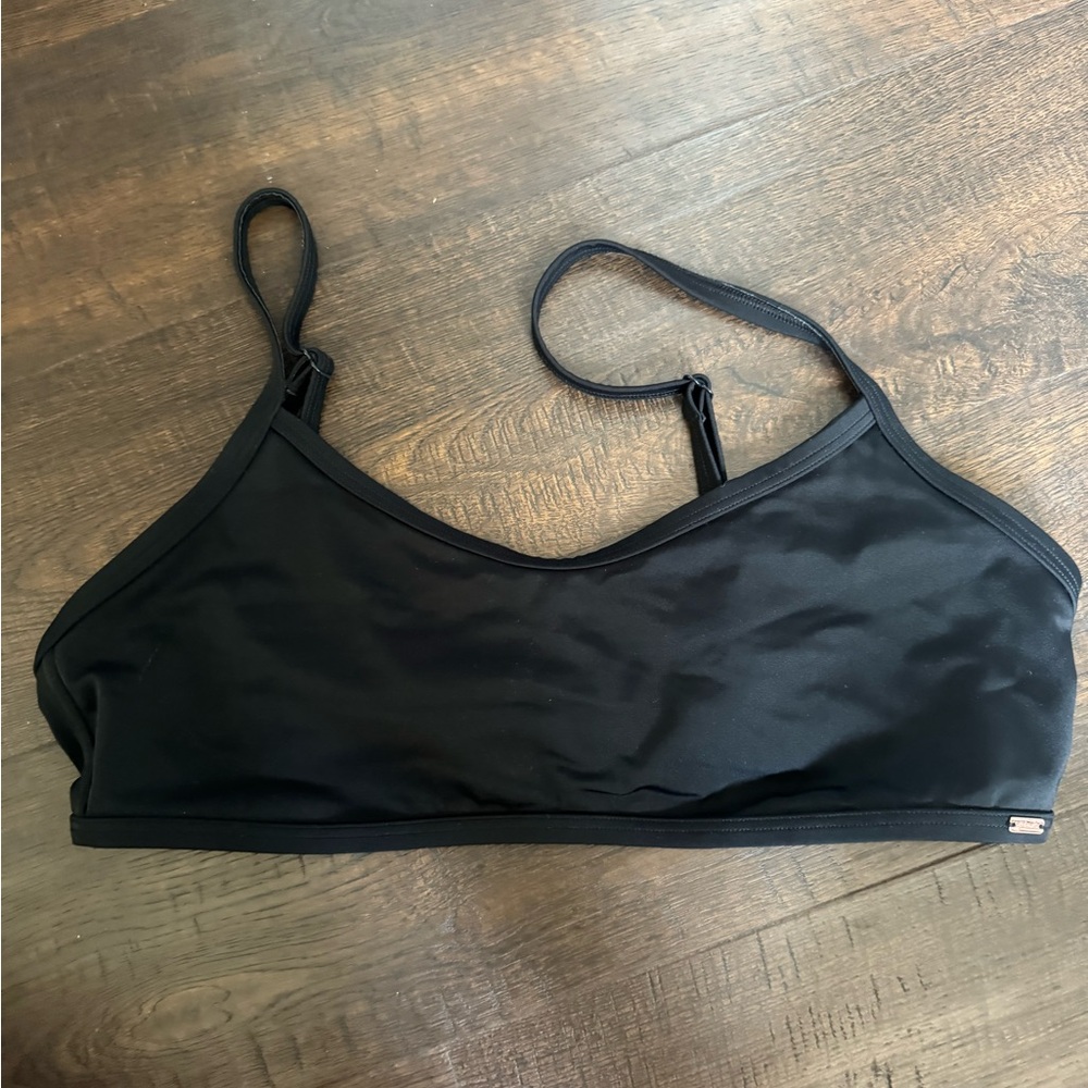 VS Pink black swim top